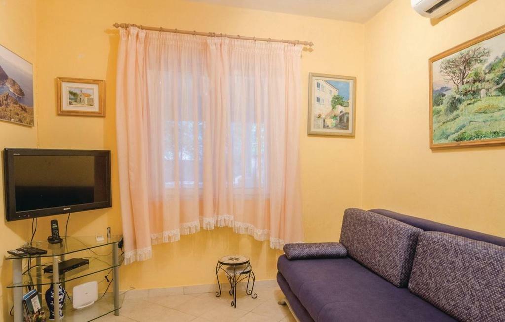 Okuklje Holiday Home Ngoại thất bức ảnh