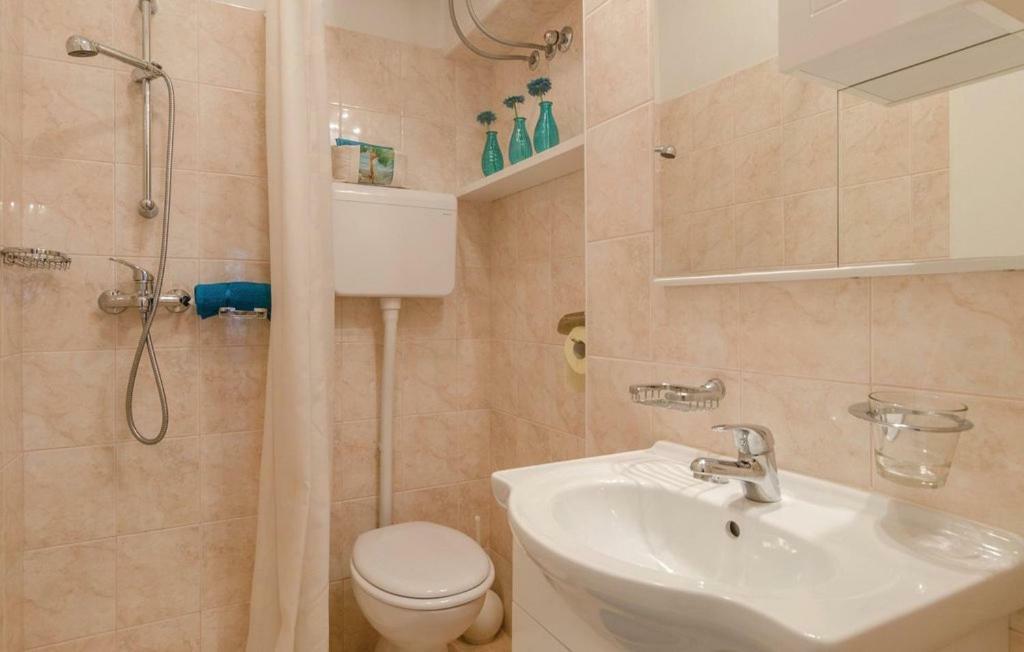Okuklje Holiday Home Ngoại thất bức ảnh